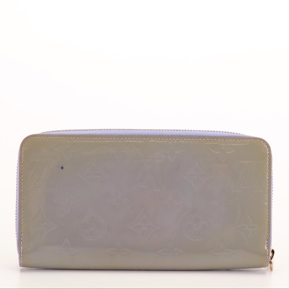 Louis Vuitton Lilac Monogram Vernis Zippy Wallet - Picture 4 of 13